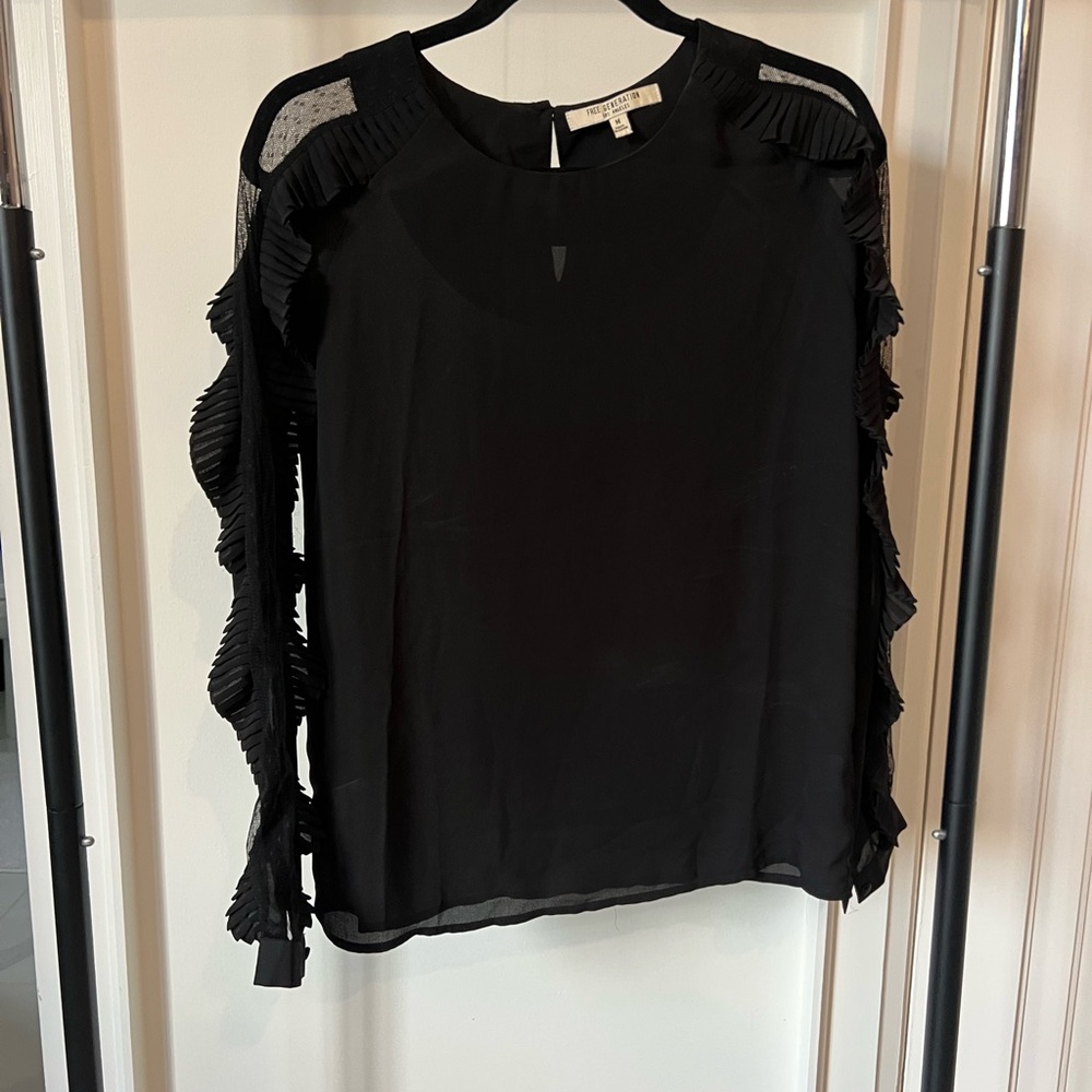 Free Generation Black Ruffle Detail Blouse